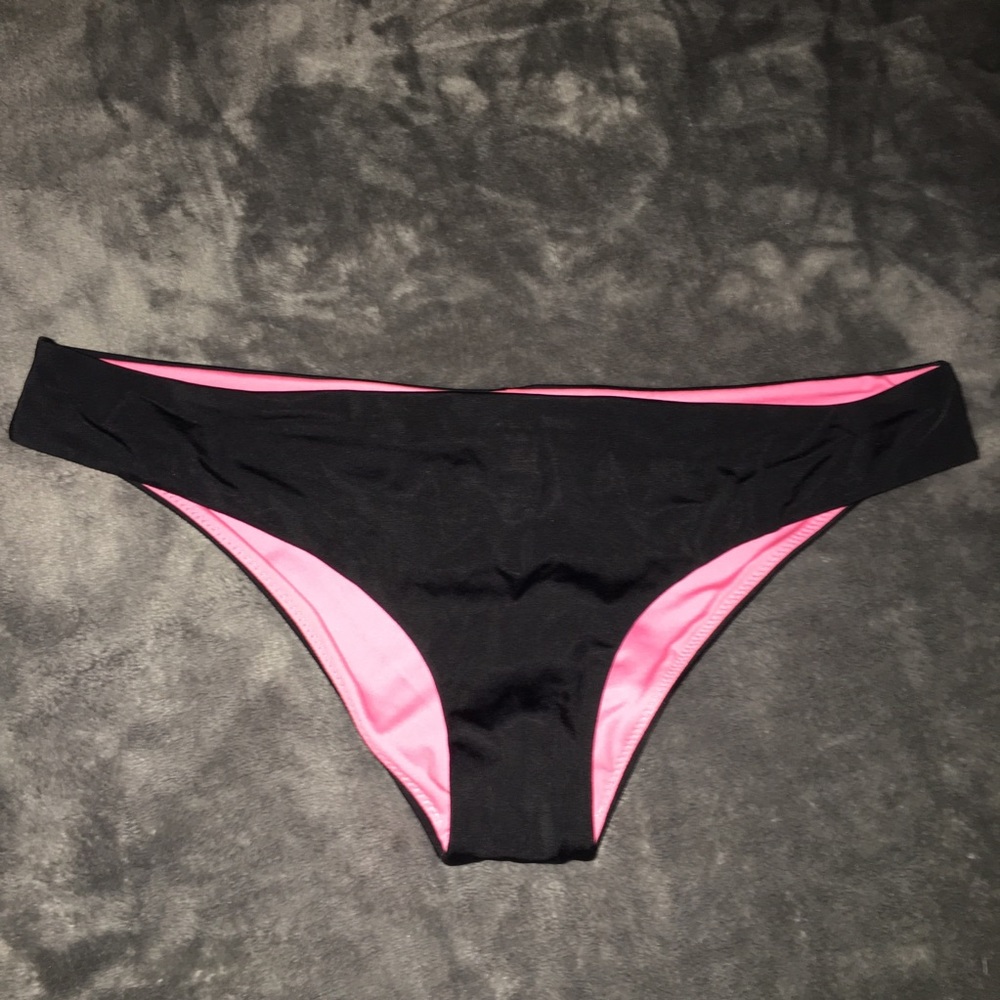 Pink Cheeky bikini bottoms